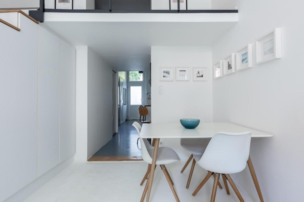 Black And White Apartment Boedapest Buitenkant foto